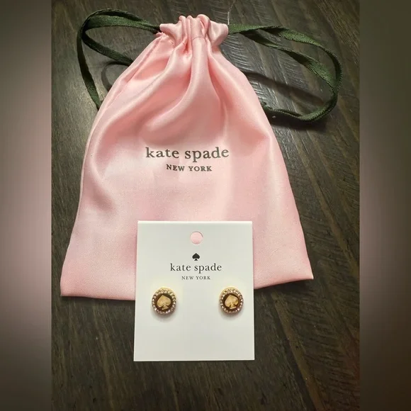 Kate Spade Spot the Spade Earrings NWT - Picture 1 of 3